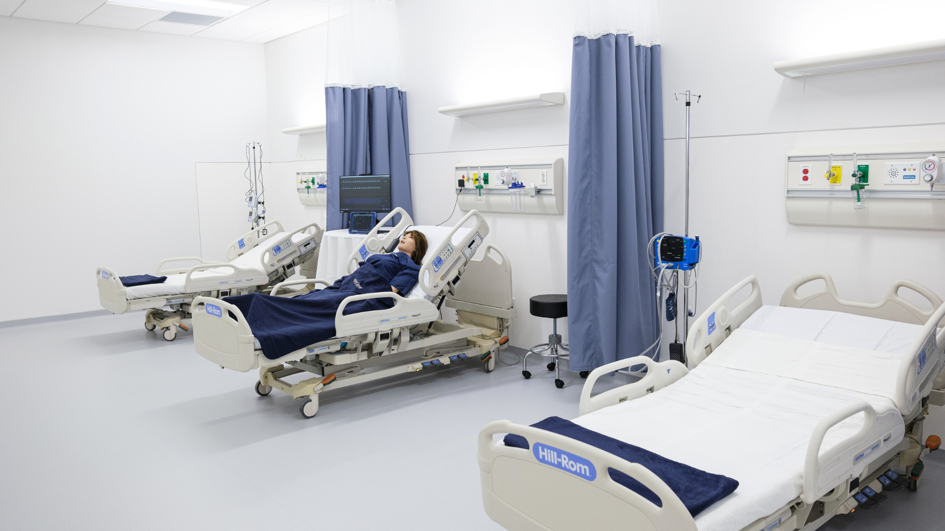 low fidelity nursing simulation lab